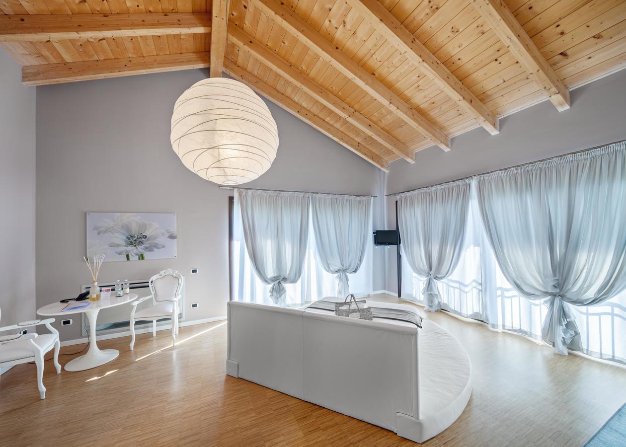 Tenuta Valdorso - Agri Resort Montechiaro D'acqui Kültér fotó